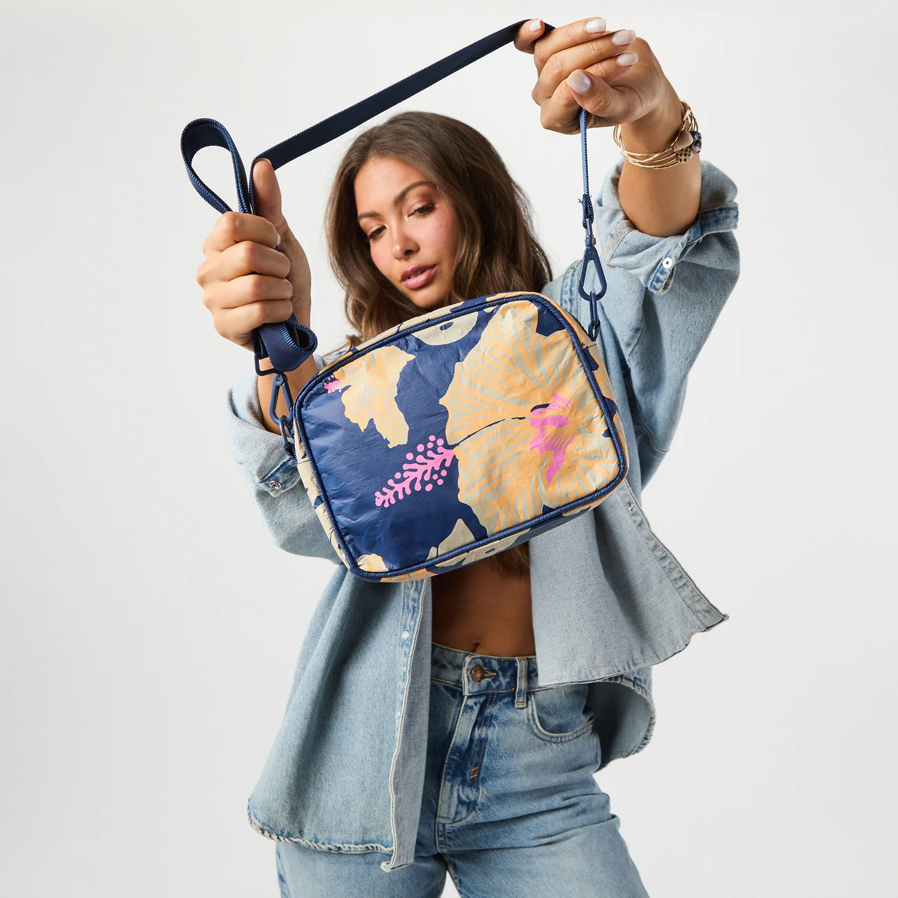 Pape'ete Le Tour (crossbody bag)